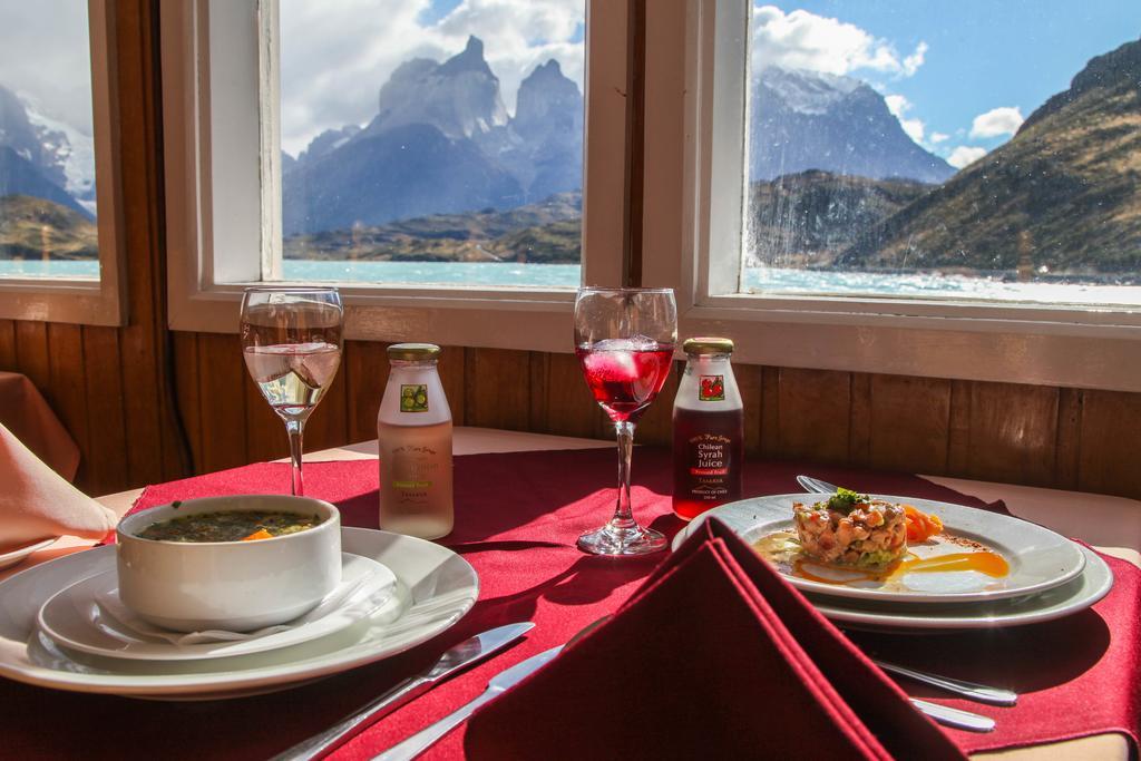 Torres del Paine National Park Hosteria Pehoe المظهر الخارجي الصورة