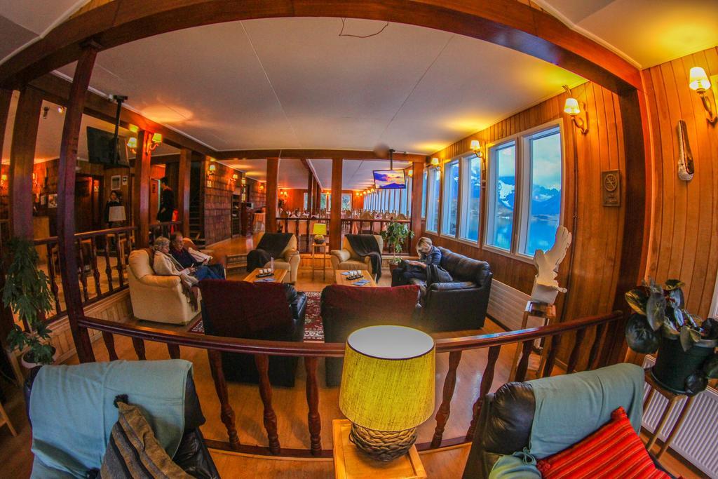 Torres del Paine National Park Hosteria Pehoe المظهر الخارجي الصورة
