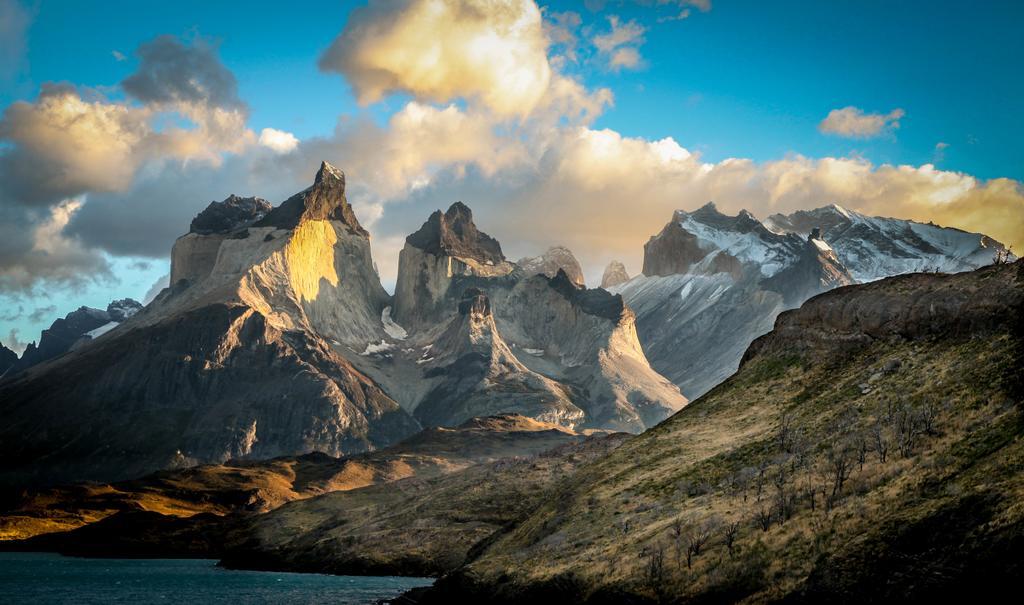 Torres del Paine National Park Hosteria Pehoe المظهر الخارجي الصورة